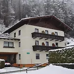 Haus Peter 3*