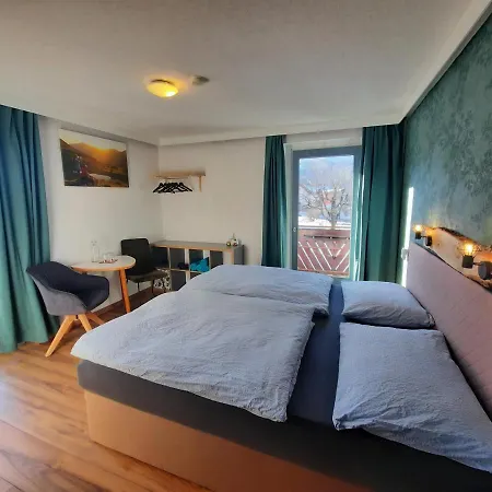 Bed & Breakfast Haus Peter Latschach ober dem Faakersee