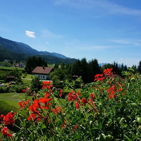 Haus Peter Bed & Breakfast