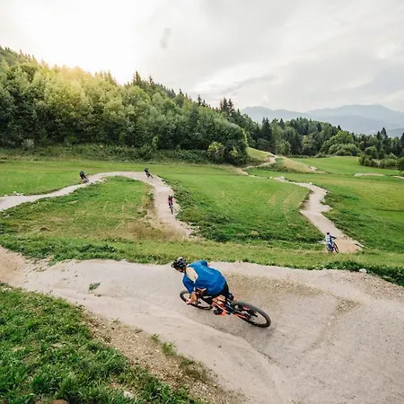 Haus Peter Latschach ober dem Faakersee