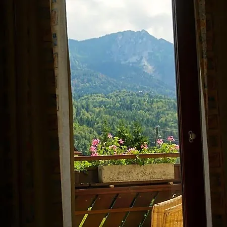Haus Peter Latschach ober dem Faakersee