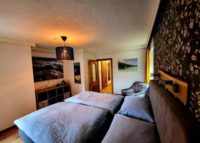 Haus Peter Nocleg ze śniadaniem Latschach ober dem Faakersee