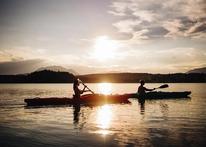 Haus Peter Nocleg ze śniadaniem Latschach ober dem Faakersee